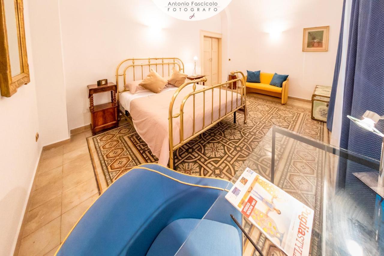 Antica Dimora Lombardi 1 Apartment Bari Exterior photo